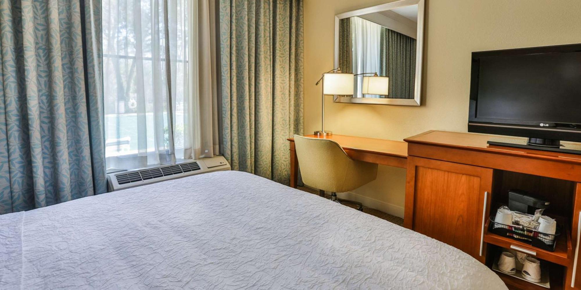 Hampton Inn Charleston-Daniel Island מראה חיצוני תמונה